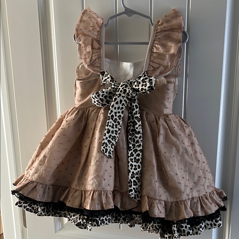 Black and Cream Dance Costume with Flared Skirt and Lace Trim - Picture 2 of 6